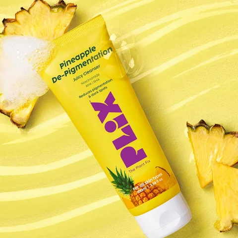 Plix Pineapple De-Pigmentation Juicy Cleanser